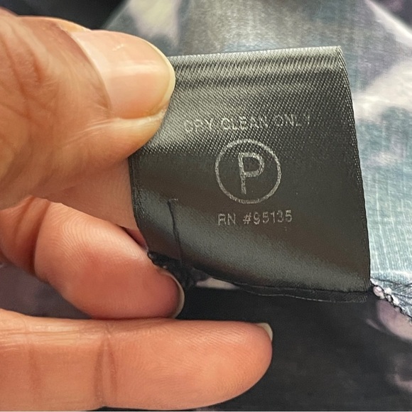 LAFAYETTE 148 NY | Purple Tie Dye Button Down Top Sz 4 - Picture 9 of 10